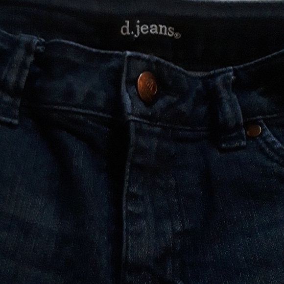 Jeans - Picture 3 of 6